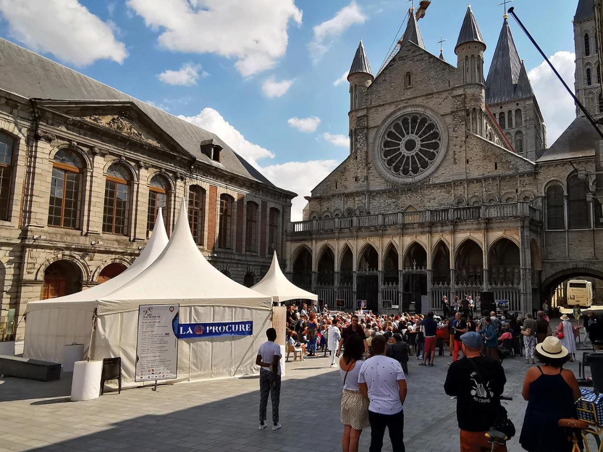 Appartement Et Parking Privatif Le Long De L Escaut Tournai Exterior photo